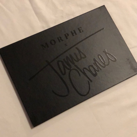 New still in the box James Charles Morphe palette - Picture 2 of 5